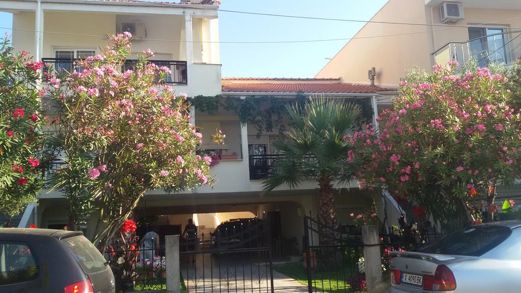 Anastasia Apartment Keramotí Exterior foto